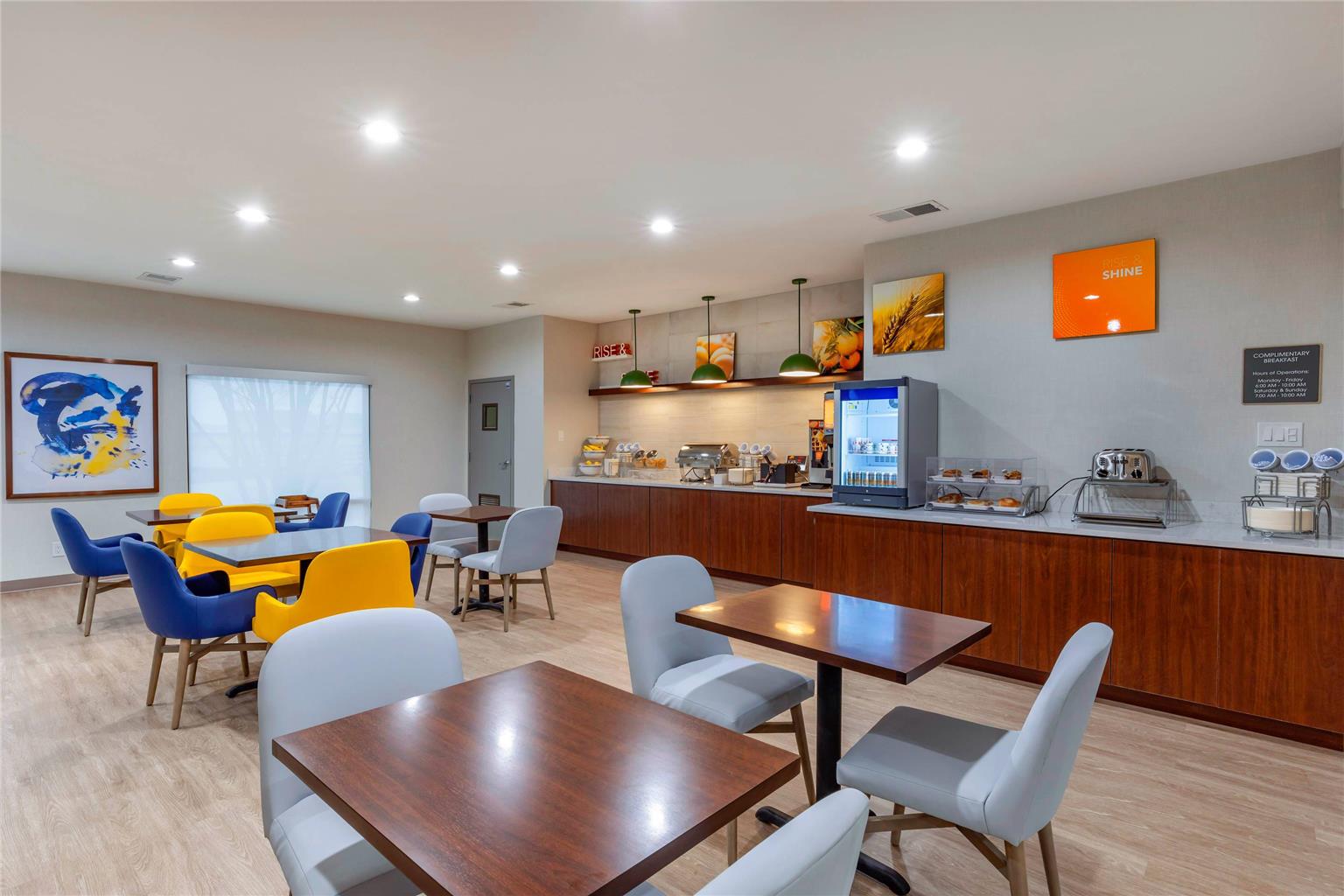 Breakfast area